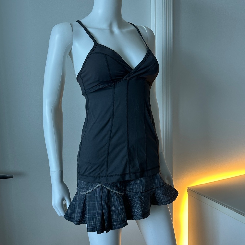 Lululemon top - Picture 3 of 6